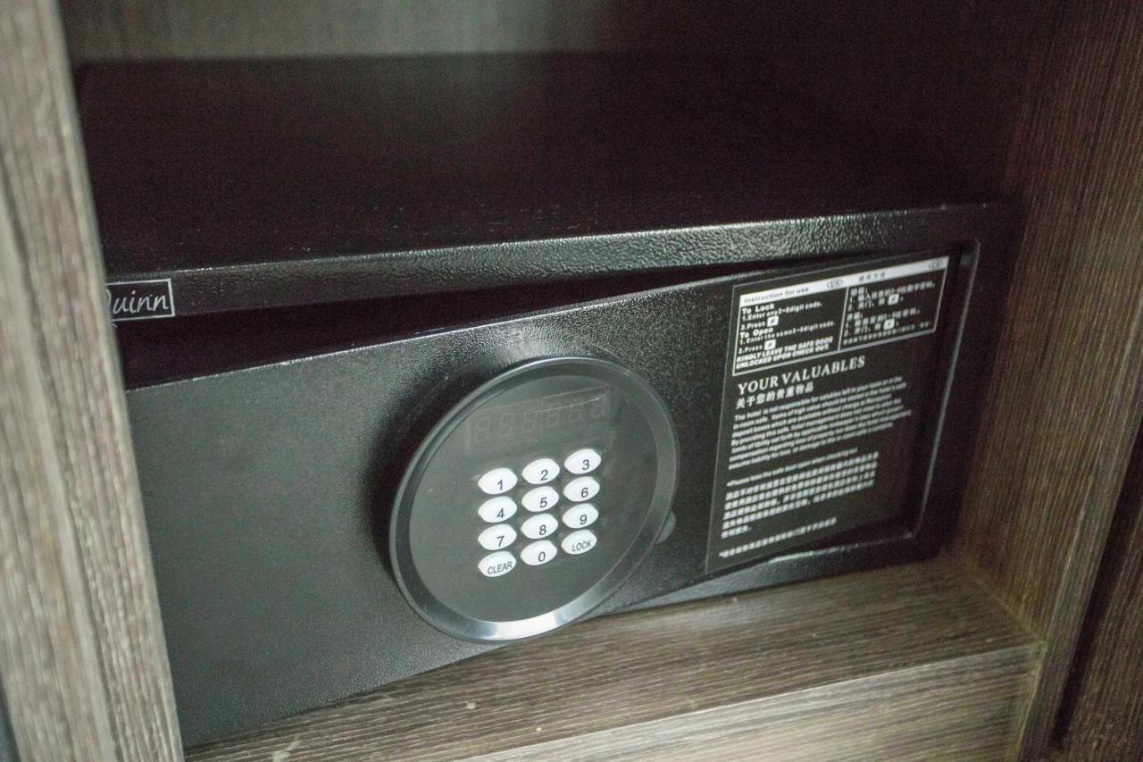Hotel Nobilis Hall コブレチ エクステリア 写真