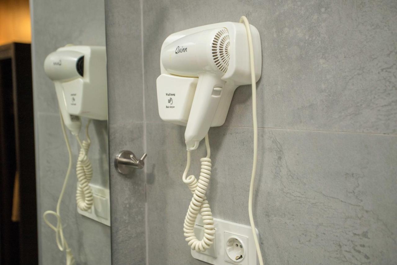 Hotel Nobilis Hall コブレチ エクステリア 写真