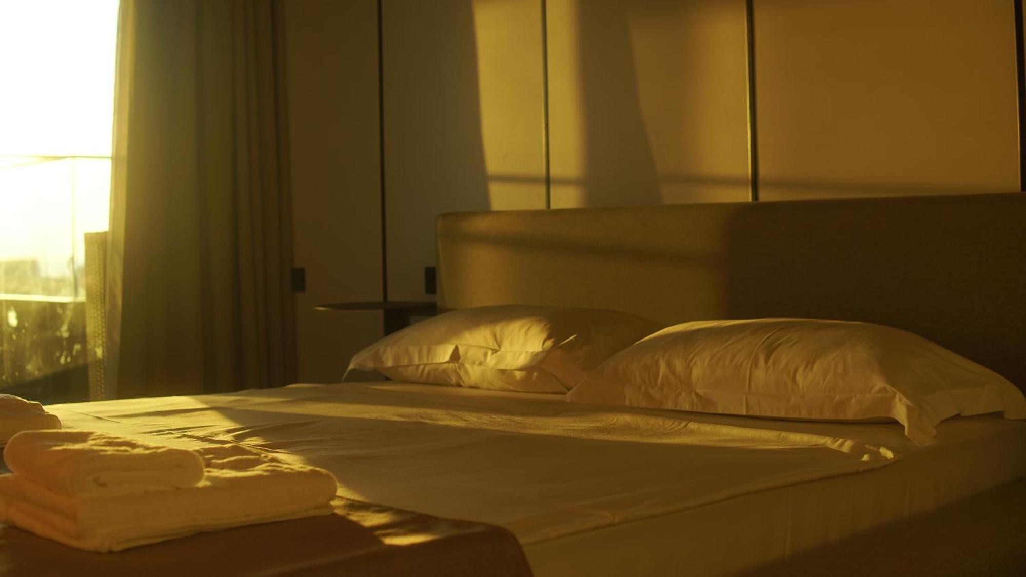 Hotel Nobilis Hall コブレチ エクステリア 写真