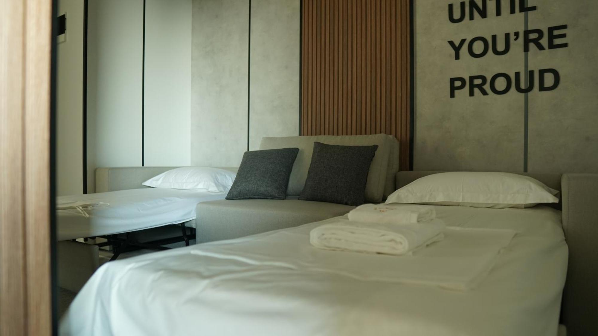 Hotel Nobilis Hall コブレチ エクステリア 写真
